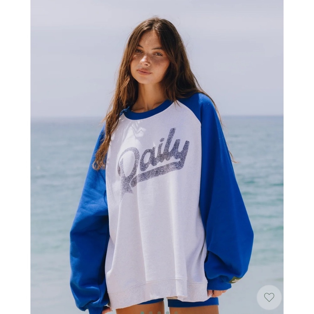 Daily Drills Fleece Raglan Americana Crew Cobalt & Heather Gray Size XS/S NWT